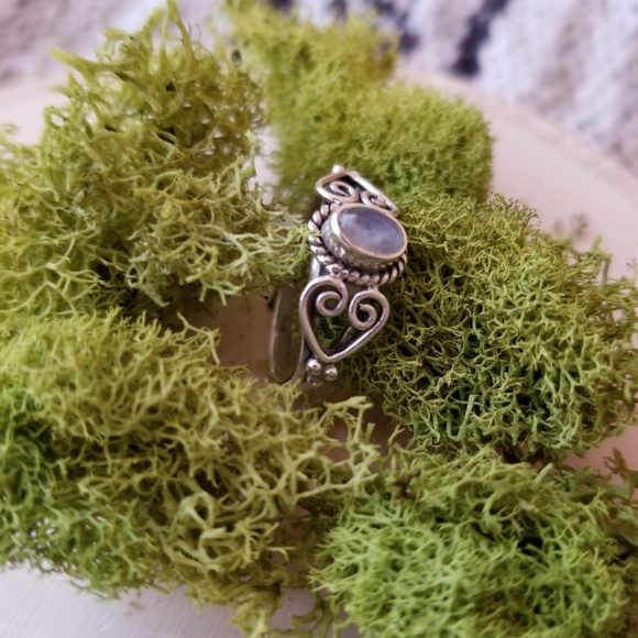 Moonstone Ring - Picture 2 of 3
